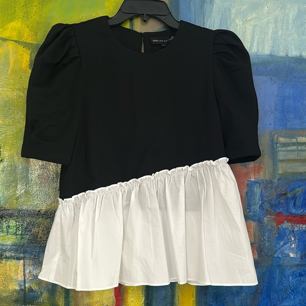 English Factory mixed media peplum puff sleeved top size small NWT